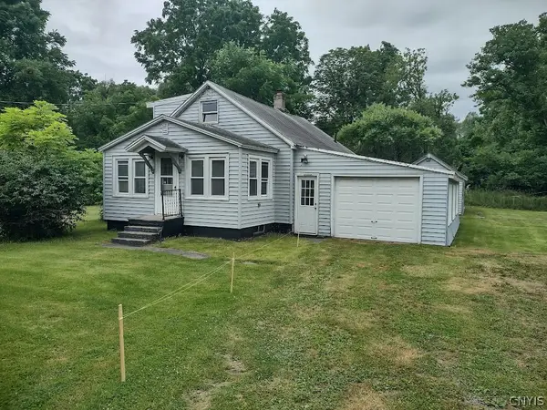 342 Belle Isle Road, Syracuse, NY 13209