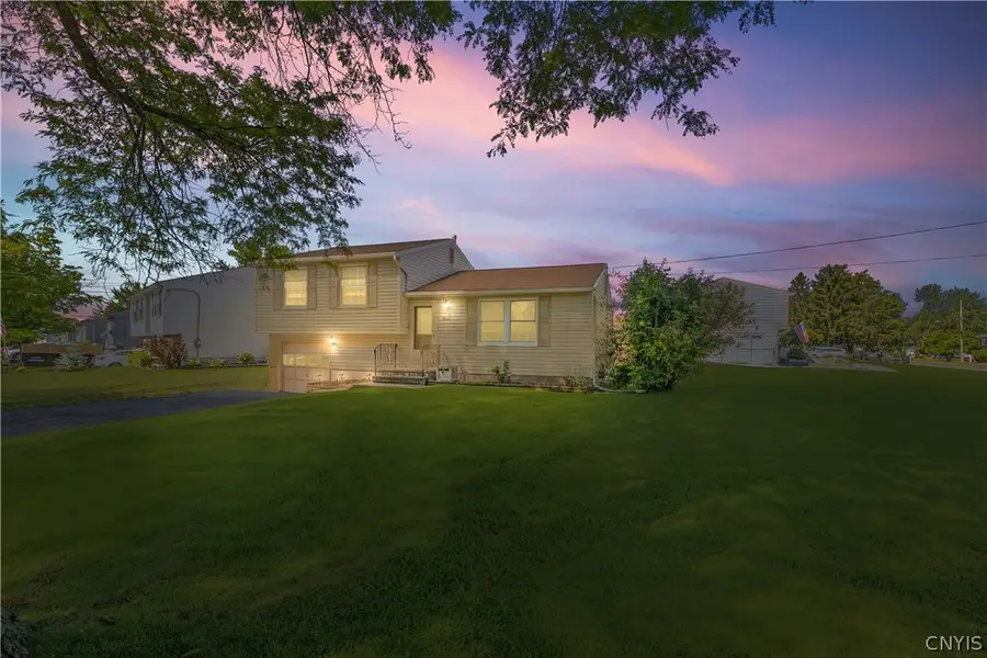 7436 Muench Road, Liverpool, NY 13088 - #3