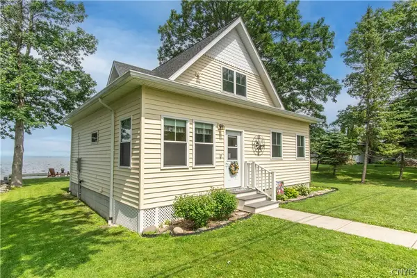 25401 Indian Point Road, Chaumont, NY 13622