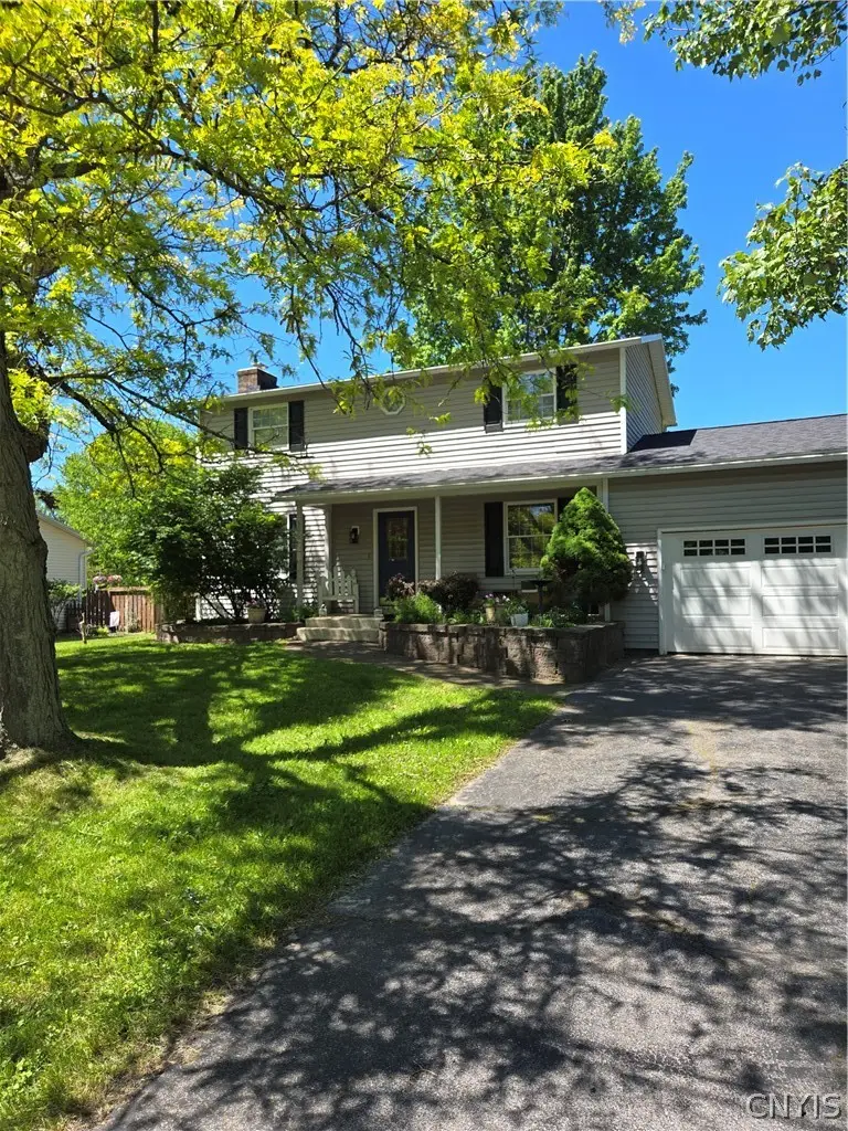 306 Helfer Lane, Minoa, NY 13116 - #1