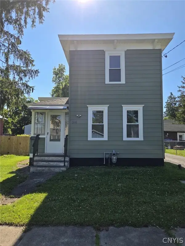 205 Hartwell Avenue, East Syracuse, NY 13057