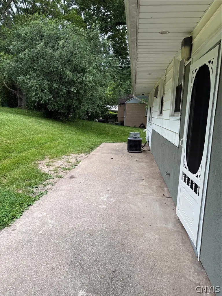 5971 S Street Road, Auburn, NY 13021 - #3