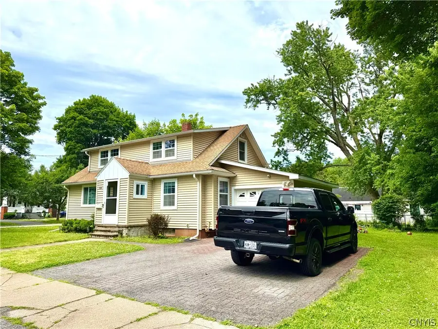 204 Melrose Place, Utica, NY 13502 - #3