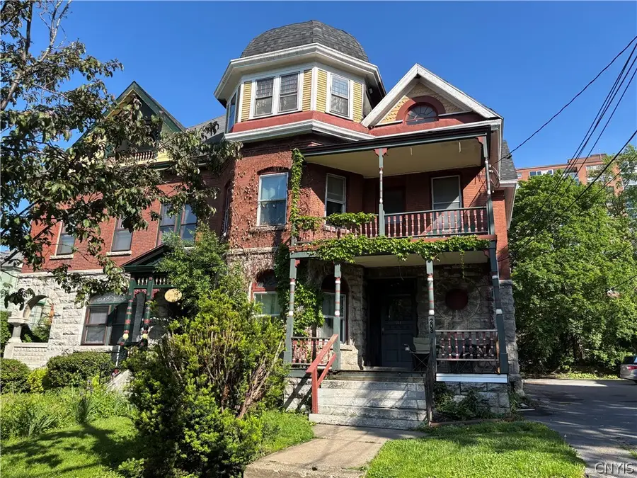 203 Green Street, Syracuse, NY 13203 - #2