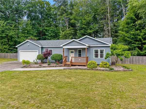 9 Oak Drive, Pennellville, NY 13132