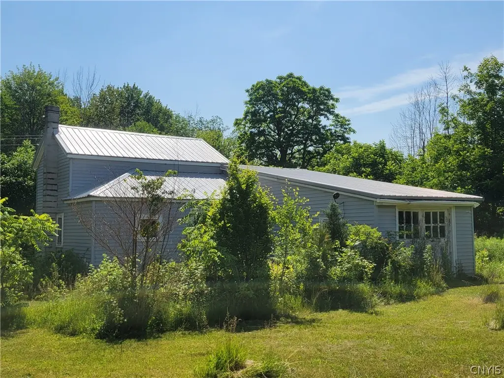 8961 Dinglehole Road, Baldwinsville, NY 13027 - #1