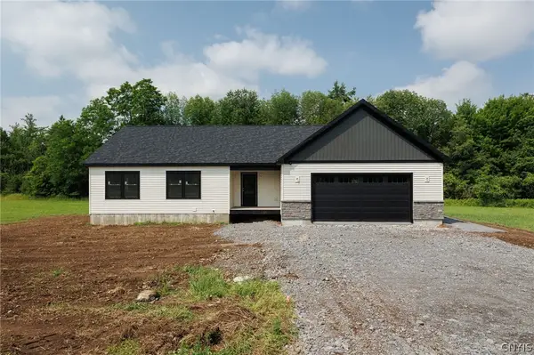 1463 County Route 48, Lacona, NY 13083
