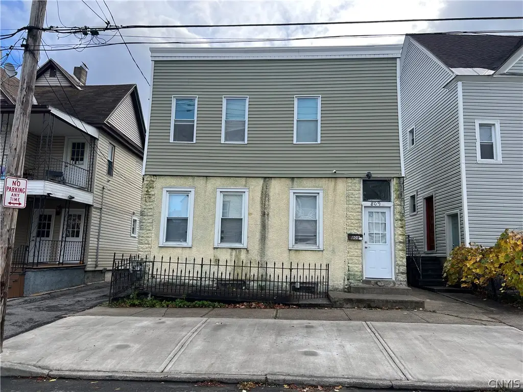 809 Jefferson Avenue, Utica, NY 13501 - #1