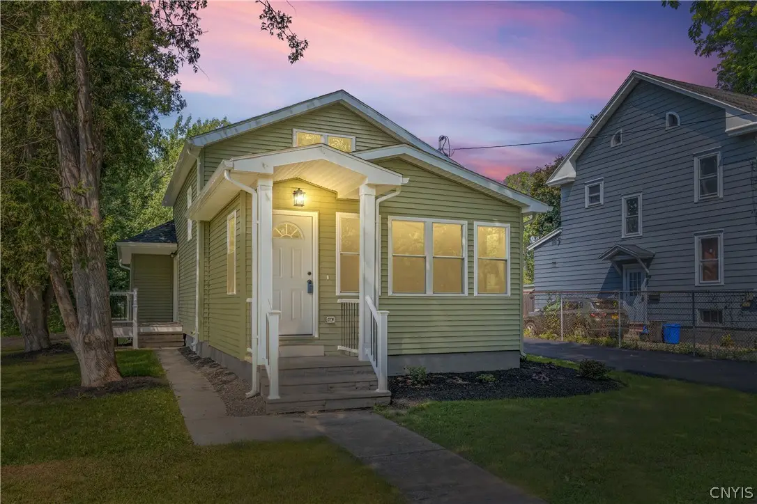 719 Oswego Street, Liverpool, NY 13088 - #1