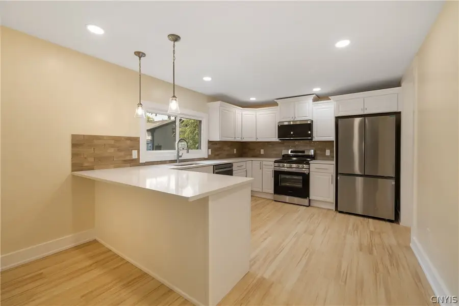 719 Oswego Street, Liverpool, NY 13088 - #3