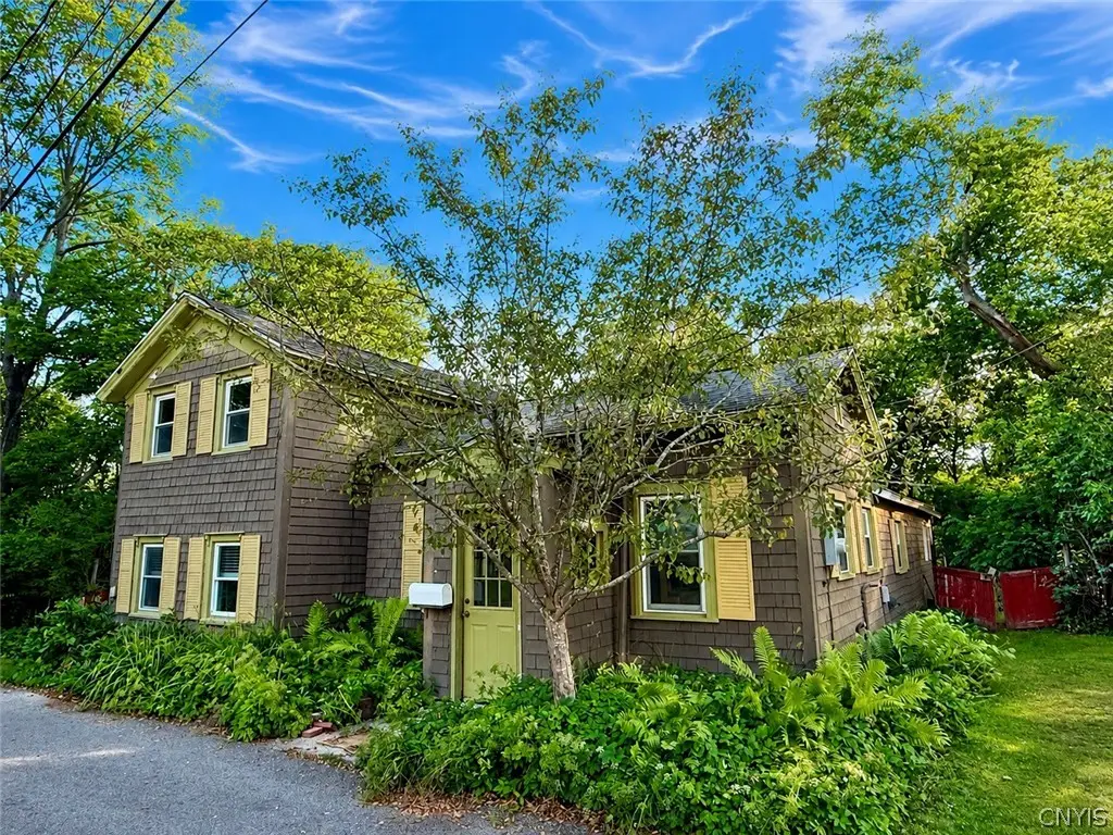 16 Park Street, Cazenovia, NY 13035 - #1