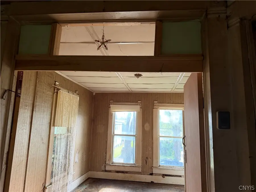 416 Mccool Avenue, East Syracuse, NY 13057 - #3
