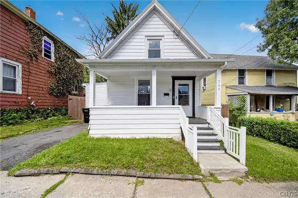 209 Hazelhurst Avenue, Syracuse, NY 13206