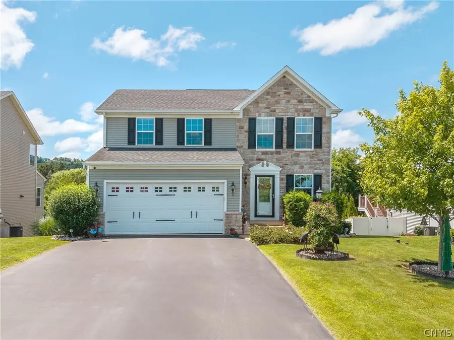 3072 Wheatfield Drive, Chittenango, NY 13037 - #2