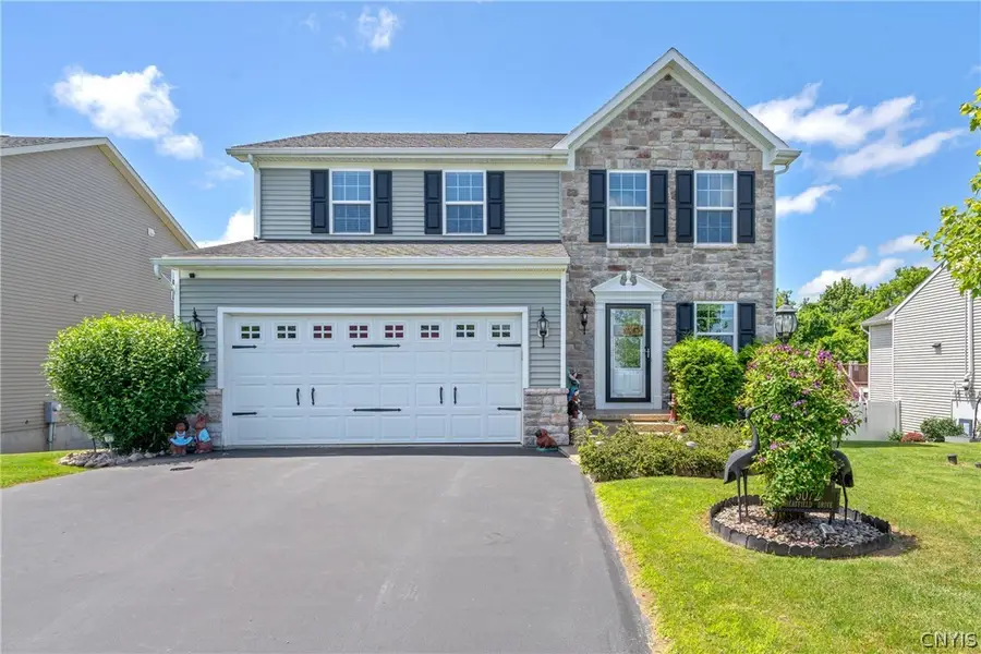 3072 Wheatfield Drive, Chittenango, NY 13037 - #3