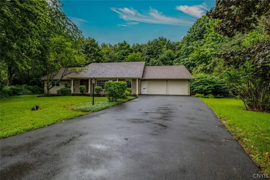 100 Highridge Drive, Syracuse, NY 13215 - #2