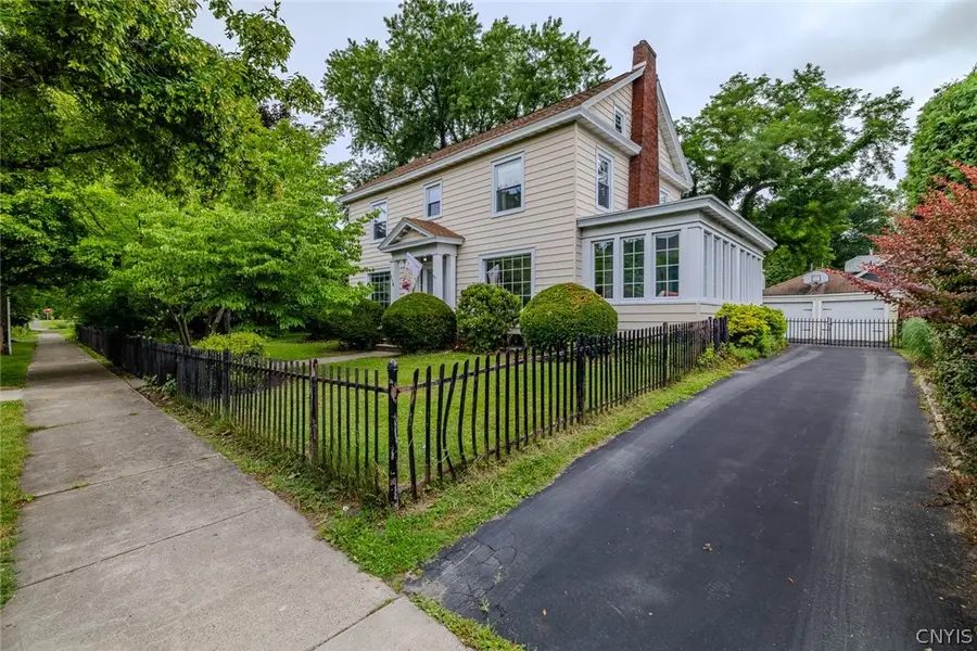 216 Hampton Road, Syracuse, NY 13203 - #2