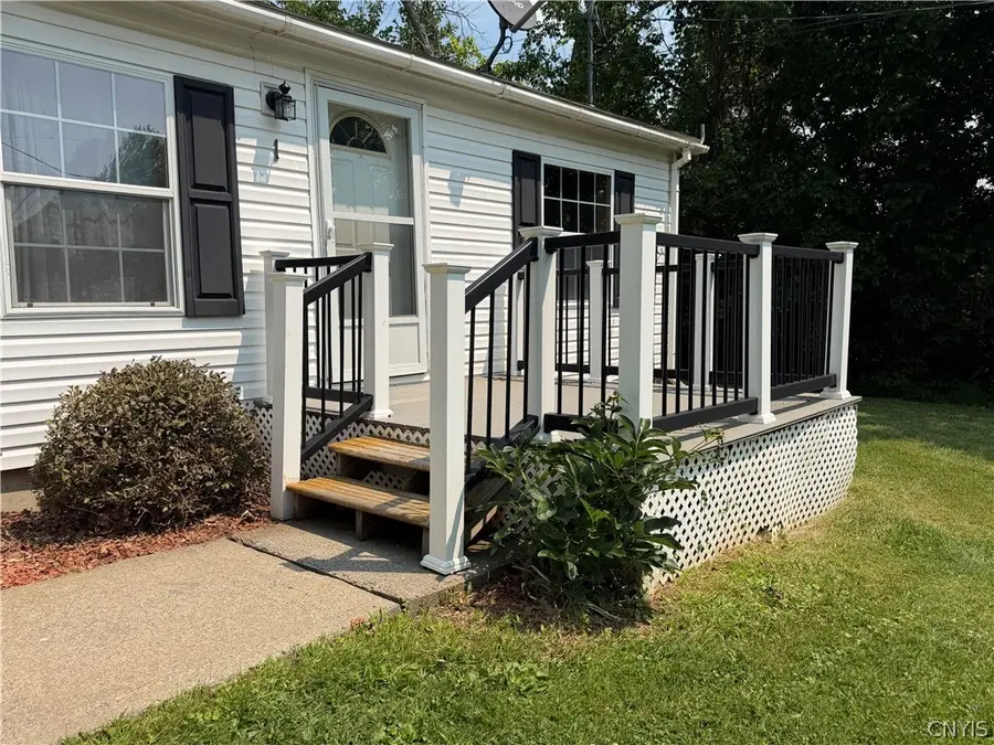 1 Roberts Avenue, Whitesboro, NY 13492 - #3