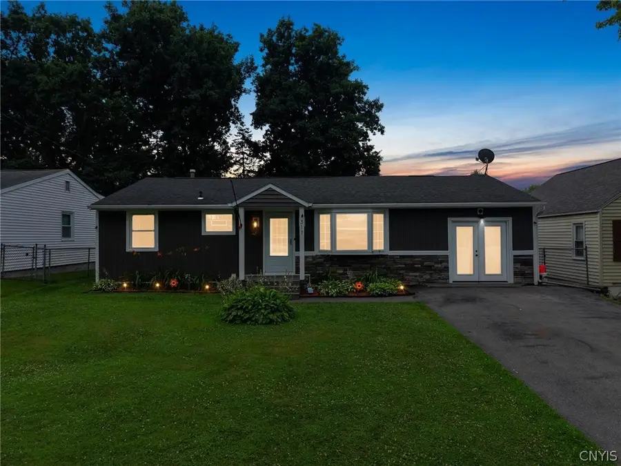 317 Fairmount Avenue, Liverpool, NY 13088 - #2