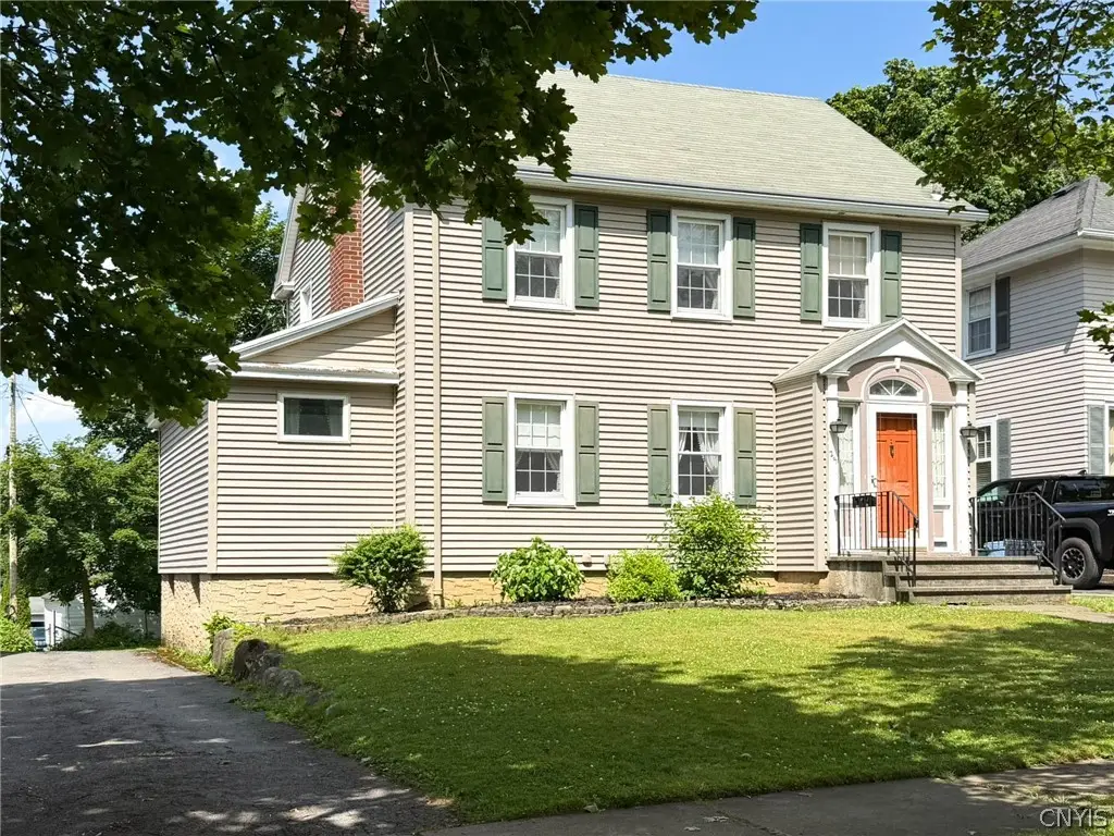25 Bonnie Brae, Utica, NY 13501 - #1