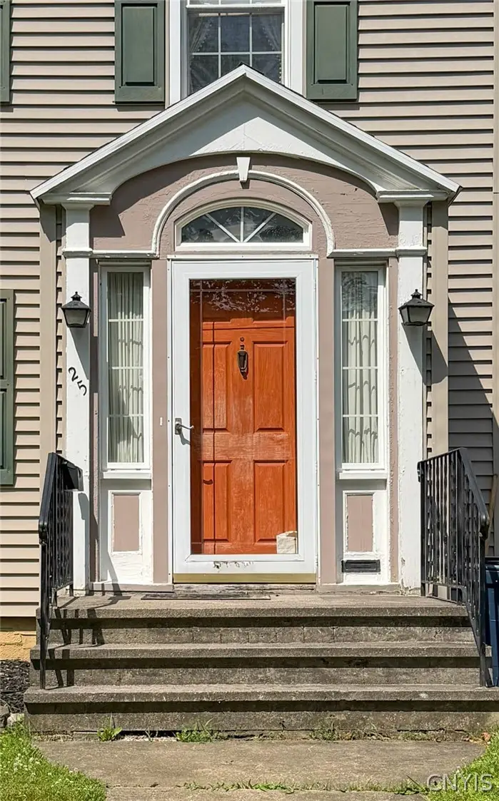 25 Bonnie Brae, Utica, NY 13501 - #3
