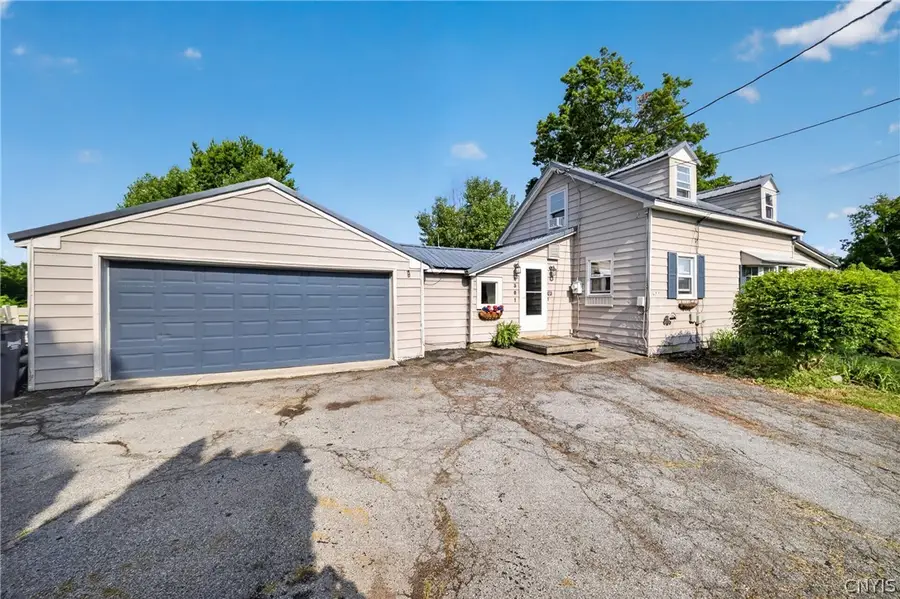 4301 Young Road, Syracuse, NY 13215 - #2