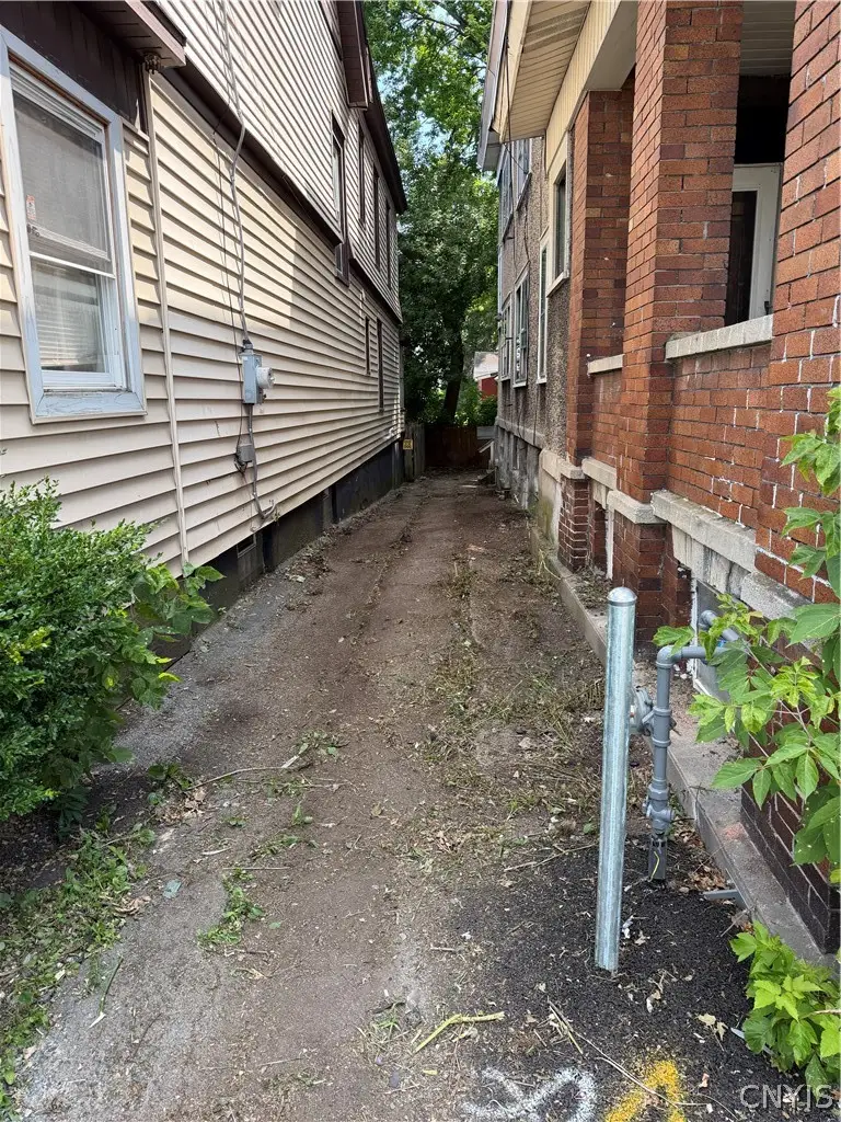 809 1st North Street, Syracuse, NY 13208 - #3