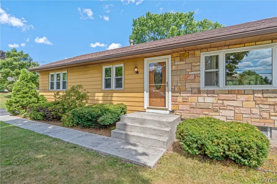 392 Genesee Street, Oneida, NY 13421 - #3