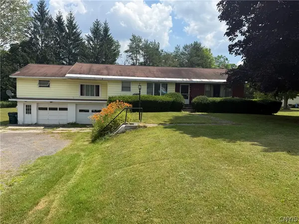 2110 County Route 176, Fulton, NY 13069