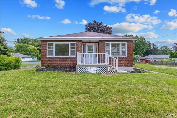 274 Pleasantview Avenue, Syracuse, NY 13208