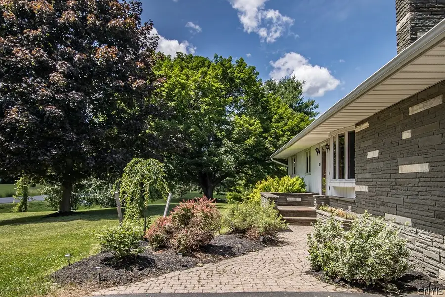 6432 Perryville Road, Chittenango, NY 13037 - #3