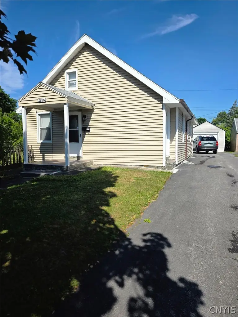 1226 Hilton Avenue, Utica, NY 13501 - #2