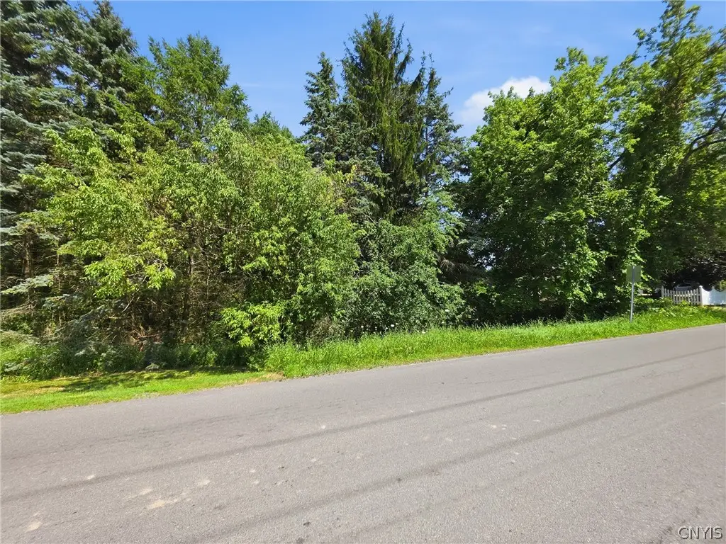4494 Cleveland Road, Syracuse, NY 13215 - #1