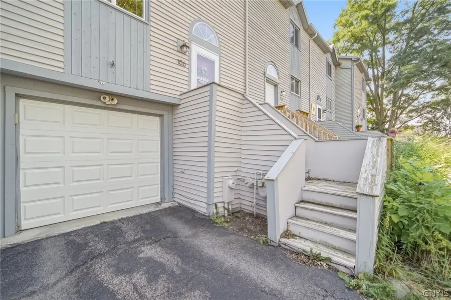 106 Iron Oak Circle, Liverpool, NY 13088 - #3
