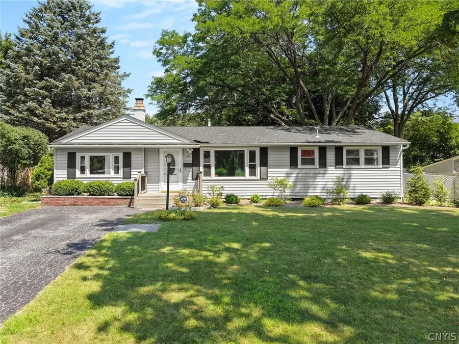 106 Greenhedge Drive, Camillus, NY 13031 - #2