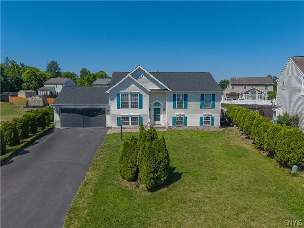5022 Dongara Lane, Clay, NY 13041