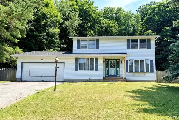 209 Merriwether Drive, Syracuse, NY 13219