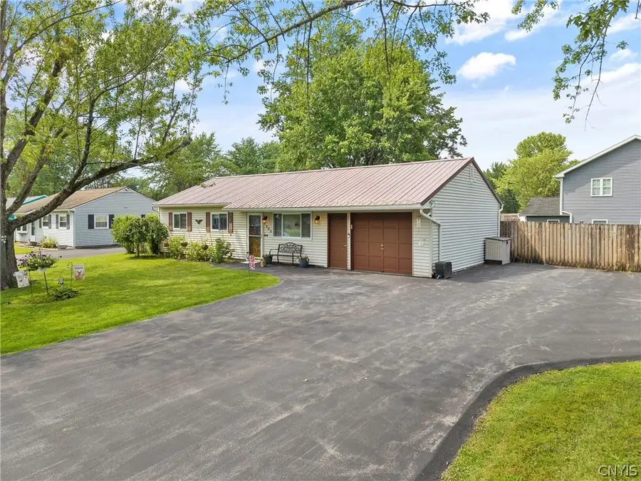 7903 Eisenhower Boulevard, Bridgeport, NY 13030 - #2