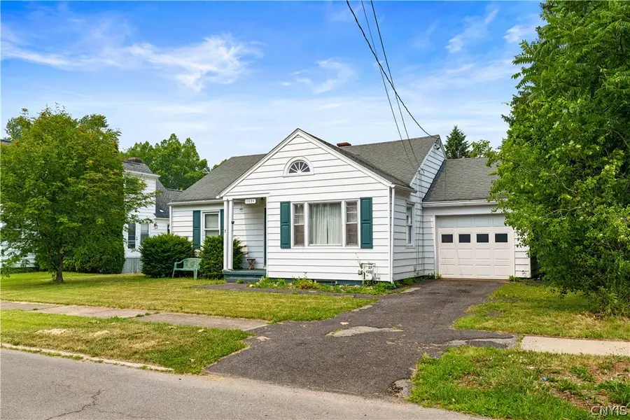 1434 Watkins Avenue, Utica, NY 13502 - #3