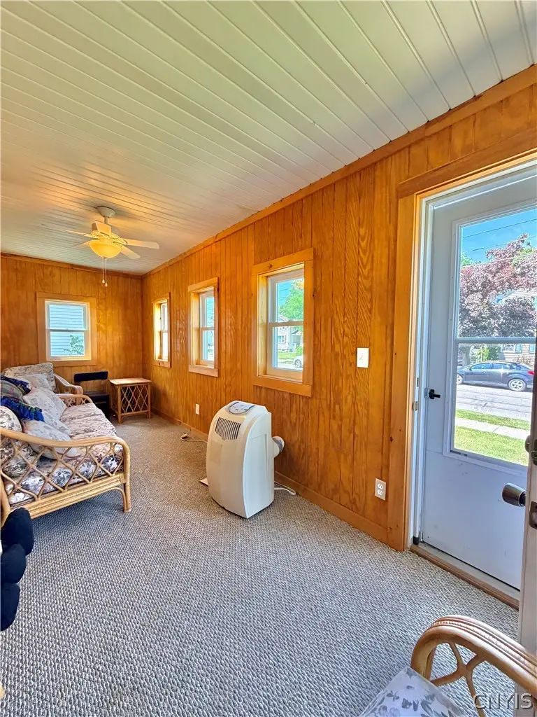 40 Pulaski Street, Auburn, NY 13021 - #3