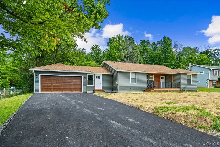 9585 Roberts Road, Sauquoit, NY 13456 - #2