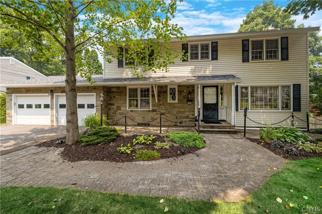 125 Northwood Way, Camillus, NY 13031 - #1