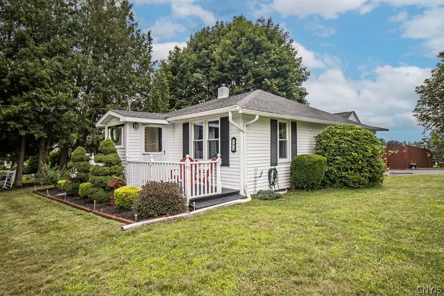 206 Stroud Street, Canastota, NY 13032 - #3