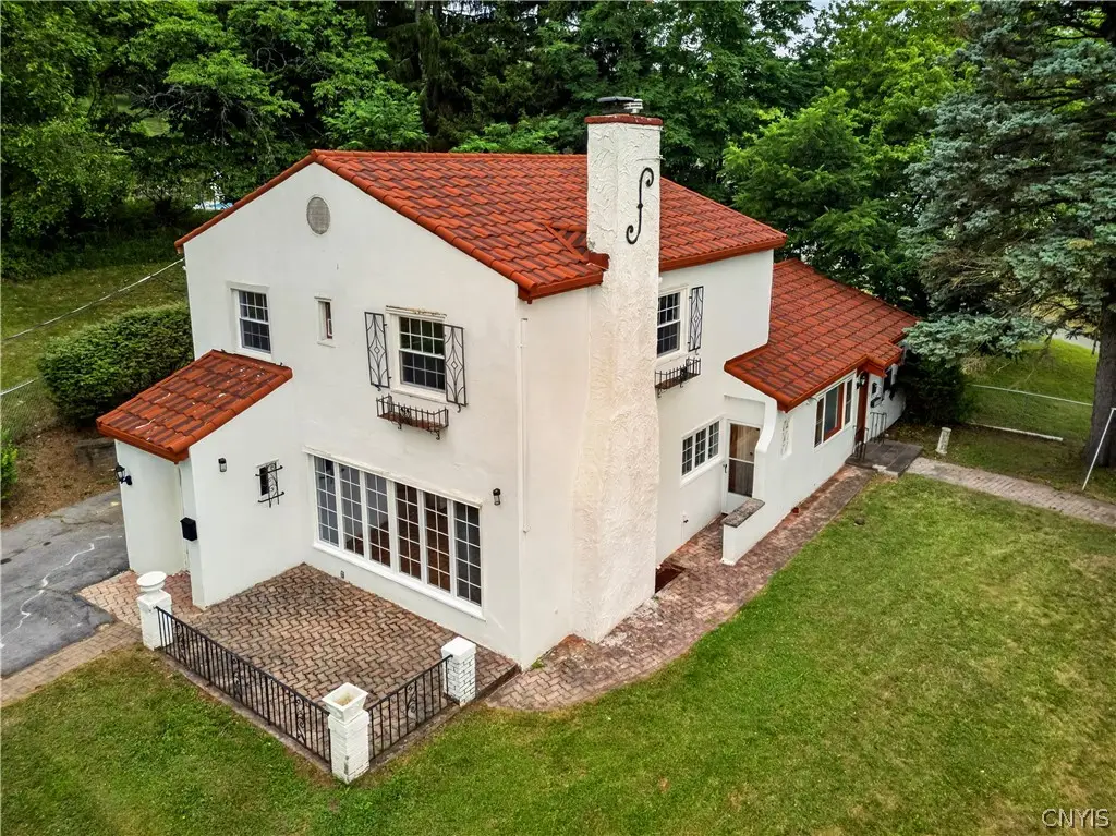 799 Woods Road, Syracuse, NY 13209 - #1