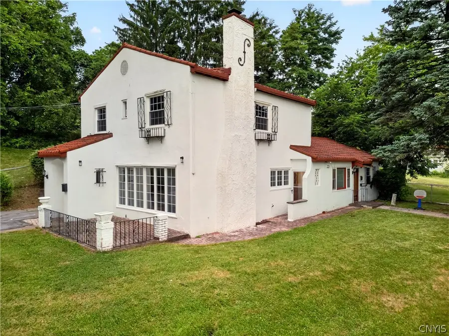 799 Woods Road, Syracuse, NY 13209 - #2