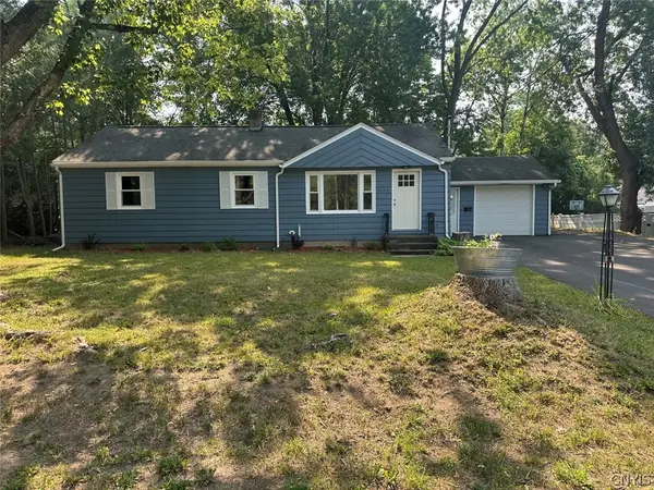 5684 Mapleton, Utica, NY 13502