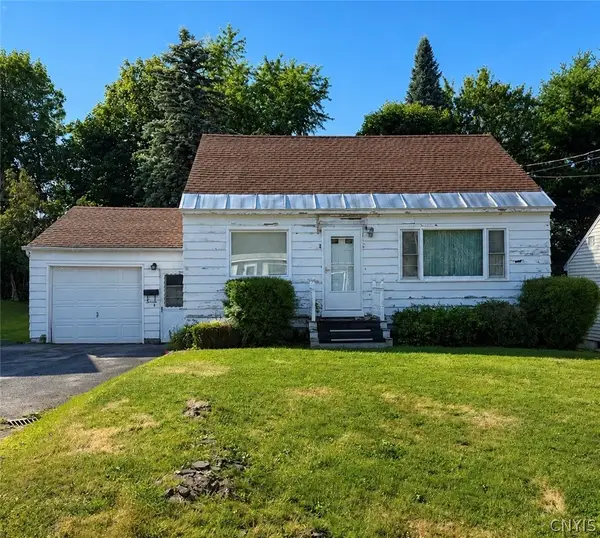 16 Pleasant View Place, Whitesboro, NY 13492
