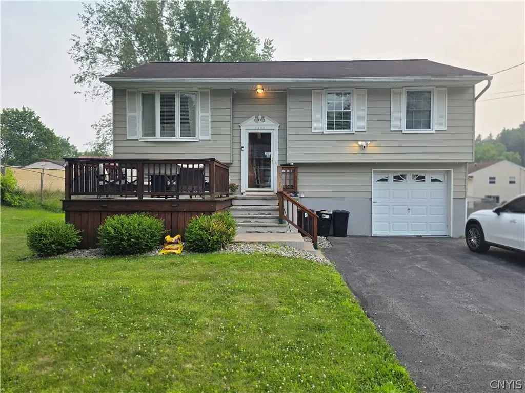 1502 Redwood Avenue, Utica, NY 13502 - #1