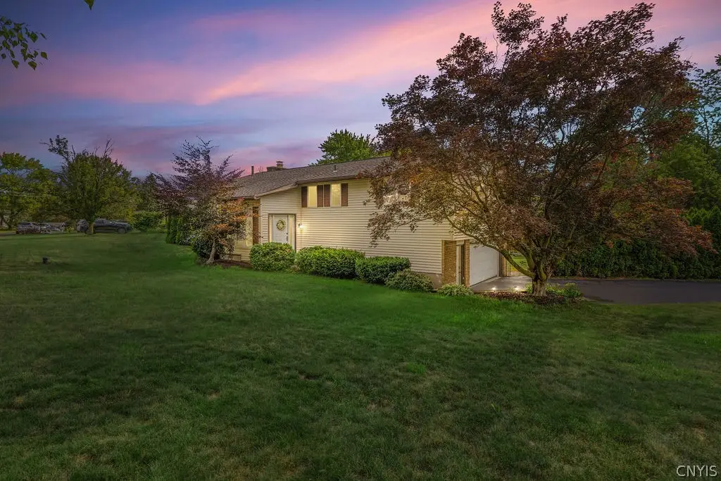 100 Eden Roc Circle, Syracuse, NY 13214 - #1