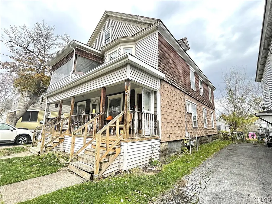 220 W Yates Street, East Syracuse, NY 13057 - #2